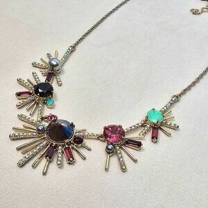 Firework Burst Crystal Statement Necklace – Banana Republic